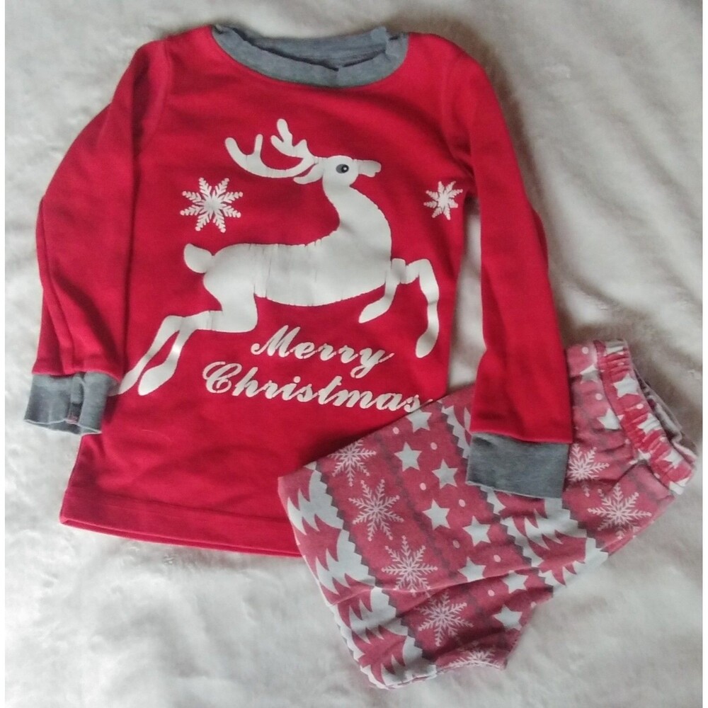 Pajamas 3T Family Feelings Toddler Christmas sleepwear Set with reindeer
